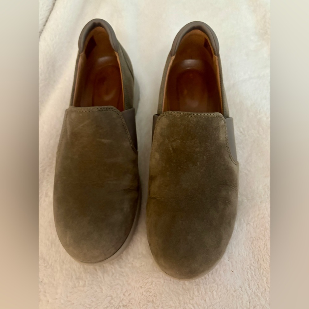 Women's Slip-On Shoes - Brown